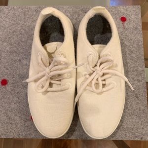 NEVER WORN Allbirds Wool Runners - White, size 7
